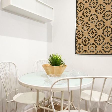 Apartamento Alameda De Colon Apartment Malaga Bagian luar foto