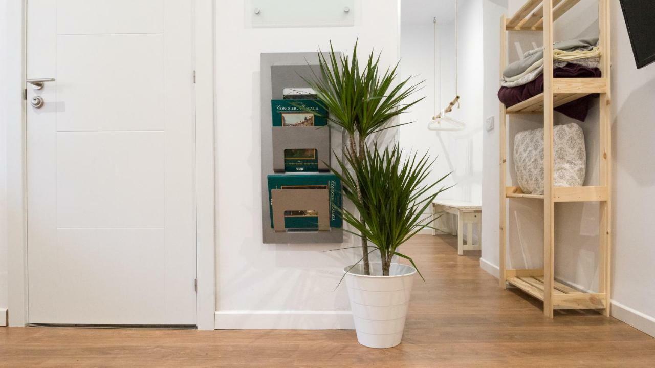 Apartamento Alameda De Colon Apartment Malaga Bagian luar foto